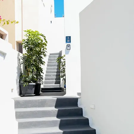 City Center Suites Fira  Exterior photo