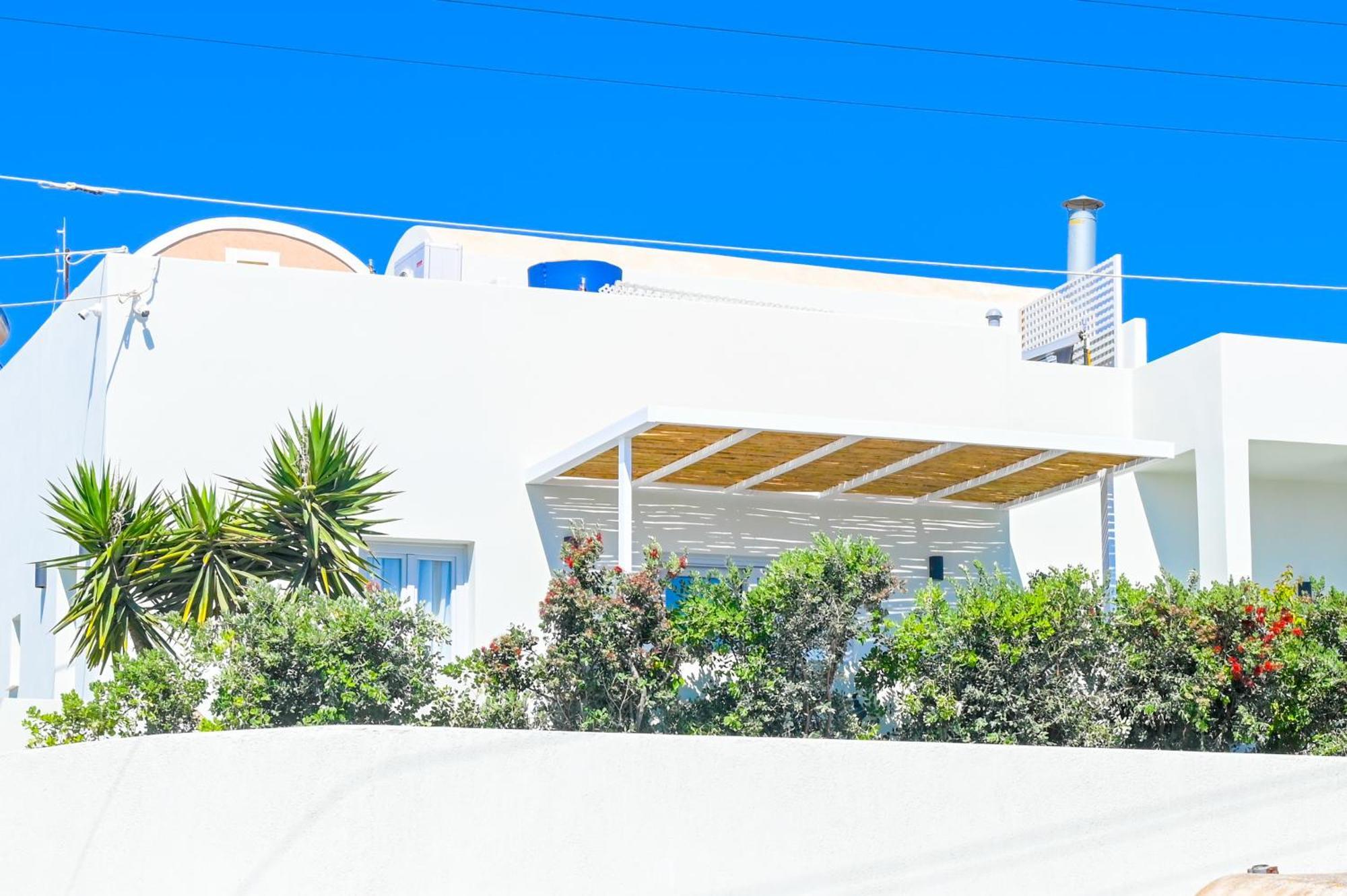 Villa Center Fira (Santorini)